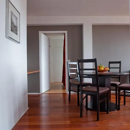 Moderne Et Lumineux * Parigi